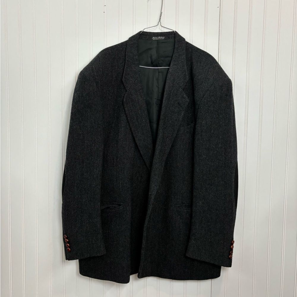 J.d. Christopher wool/lambs wool  Elegant Gray double button Herringbone Blazer